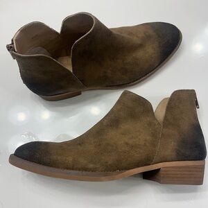 Womens Vaneli Homer Ankle Boots Camel size 8.5